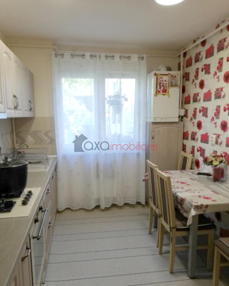 Apartment 4 rooms for sell in Cluj-napoca, ward Manastur