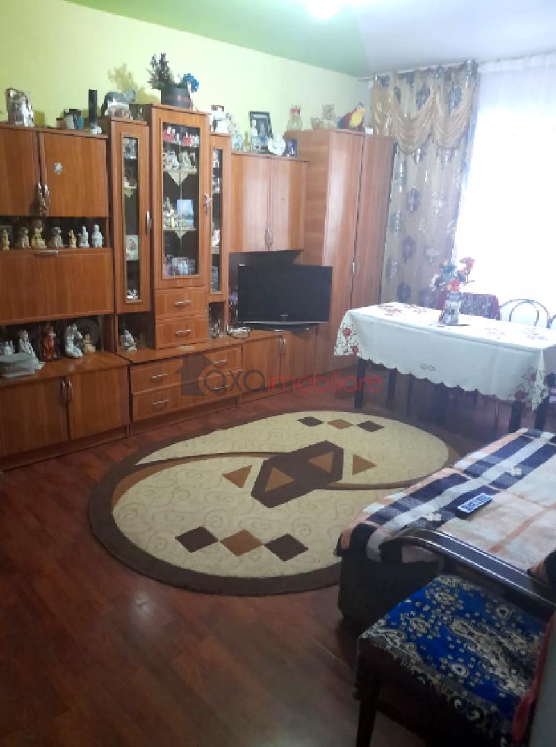 Apartment 4 rooms for sell in Cluj-napoca, ward Manastur