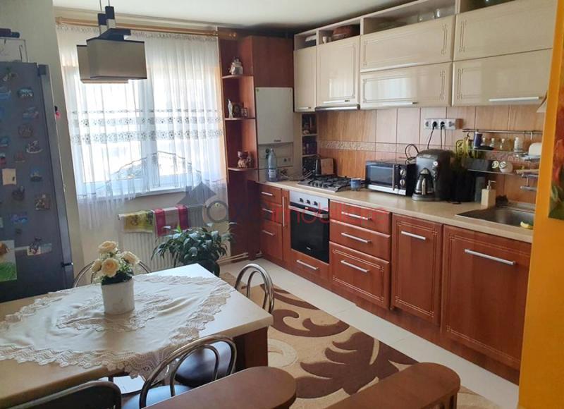 Apartament 3 camere de vanzare in Cluj-Napoca, cartier Manastur