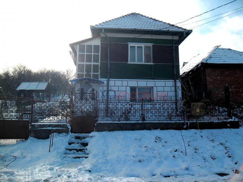House 3 rooms for sell in Gheorgheni